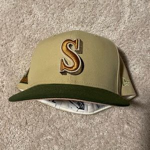 Seattle mariners hat